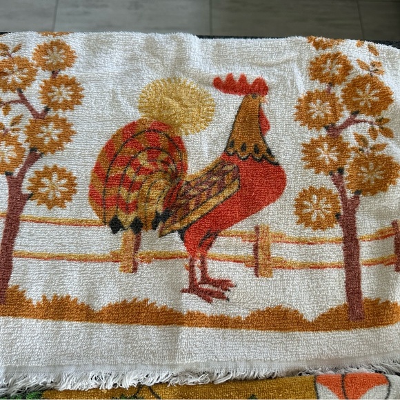 Vintage kitchen hand towels - Picture 4 of 8
